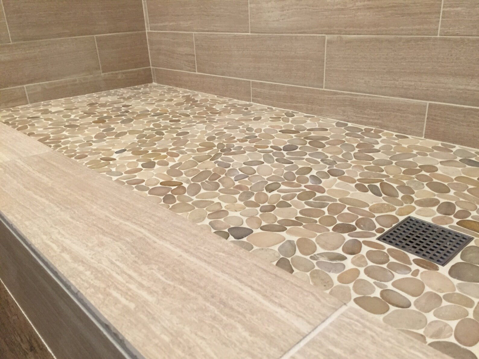 Sasso Piatto Beige - 30x30